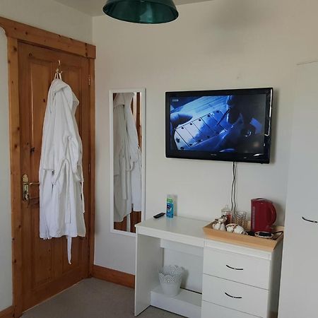 ポーツチュワート Comfy House Bed & Breakfast エクステリア 写真