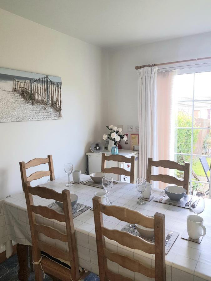 ポーツチュワート Comfy House Bed & Breakfast エクステリア 写真